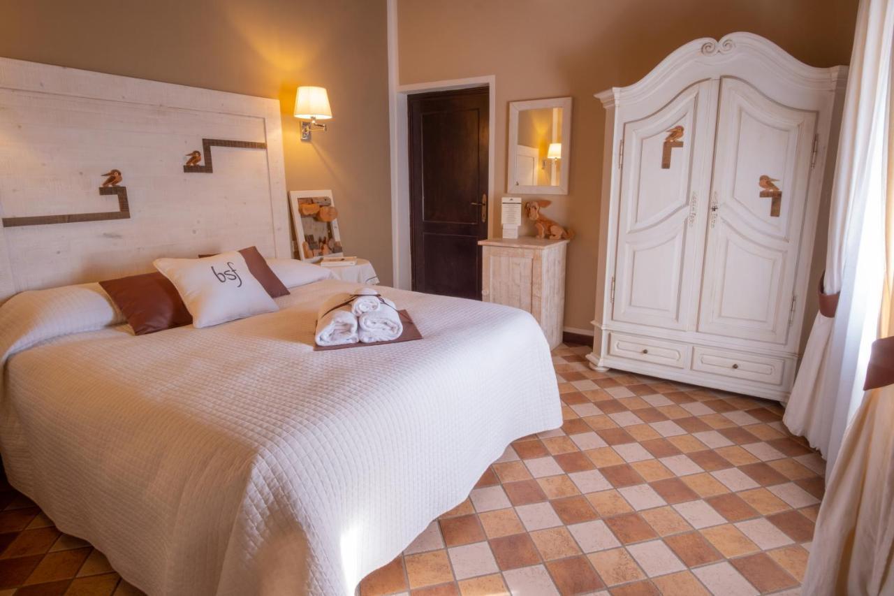 Borgo San Faustino Country Relais And Spa Villa Morrano Luaran gambar